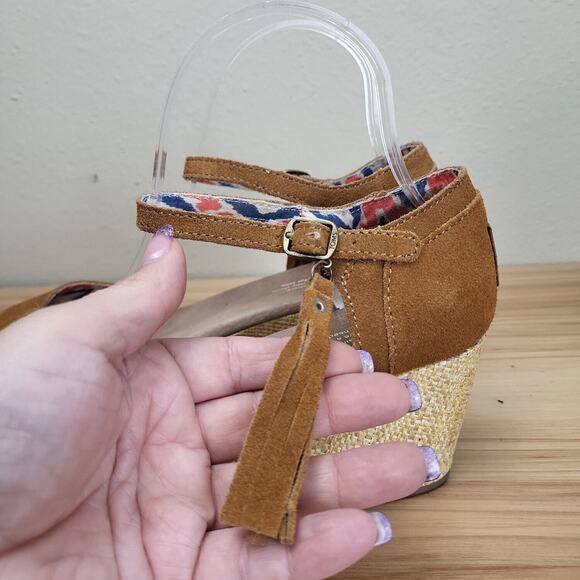Toms Womens Brown Leather Comfort Tassels Wedge Heel Espadrille Sandal Size 9 - Picture 5 of 8